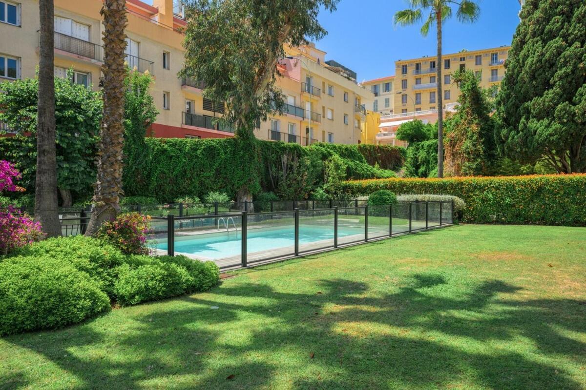 Apartmán Le Coq Wagner - Garage - Swimming Pool Menton Exteriér fotografie